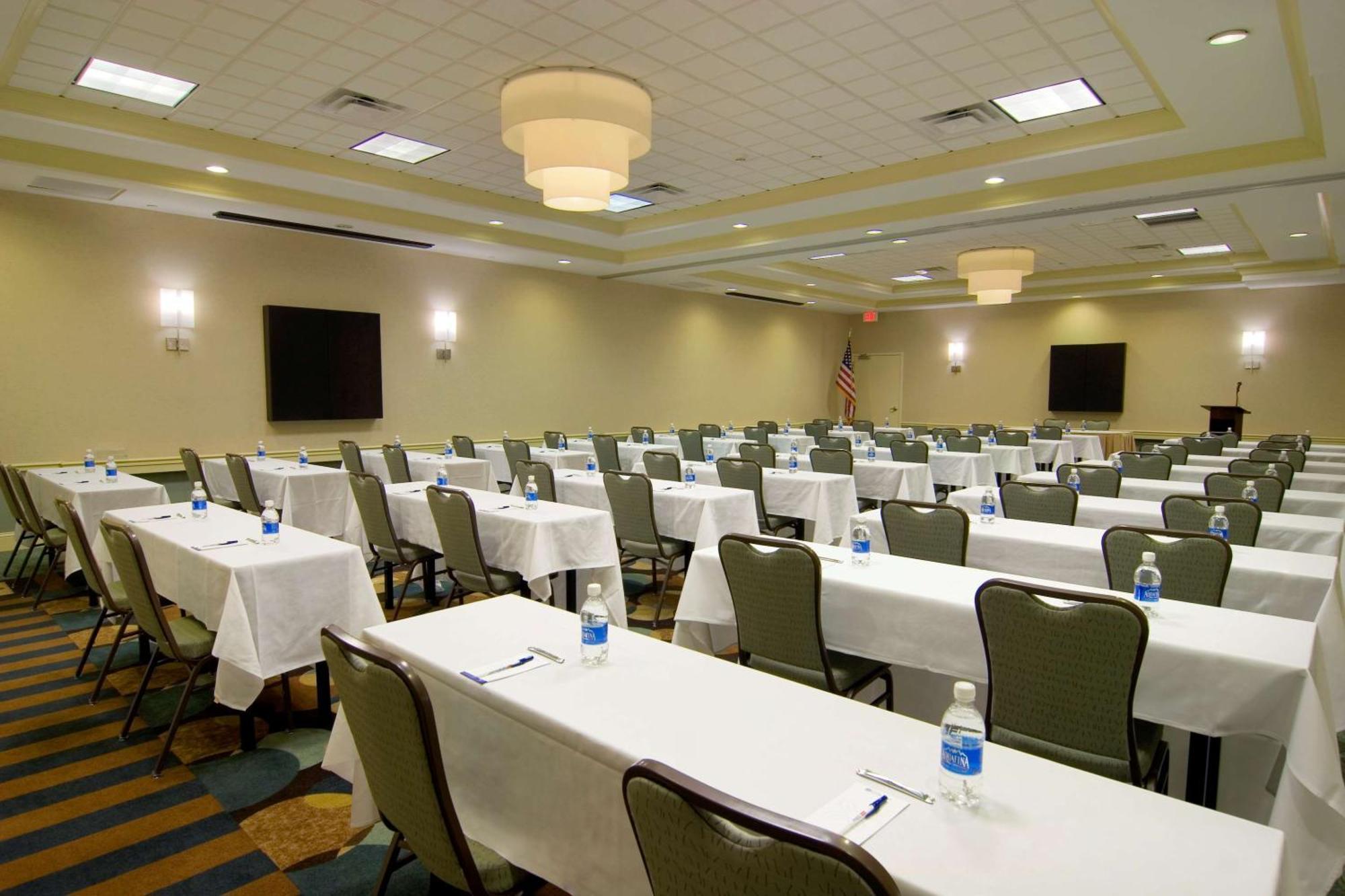 Hilton Garden Inn Richmond Airport Sandston Eksteriør billede